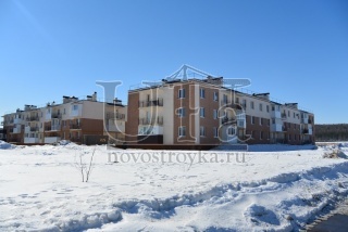 Новогодняя акция в жилом комплексе "Новая Максимовка" : Готовые квартиры реализуются по цене строящихся !